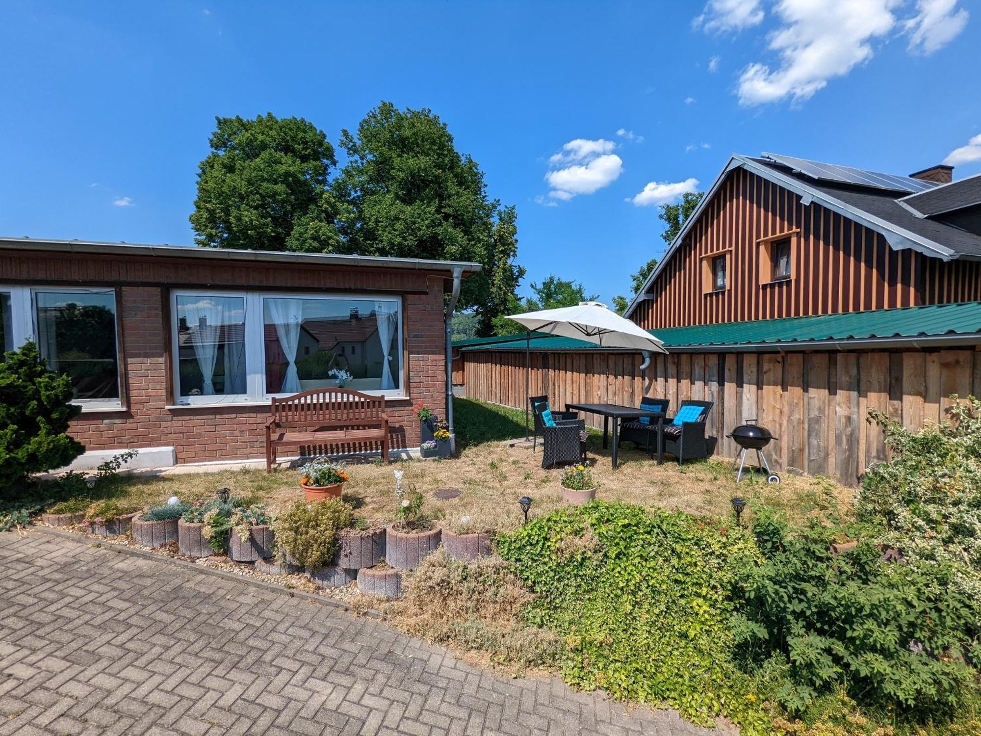 W4 - Urlaubsmagie- Pool, Terrasse, Barbecue